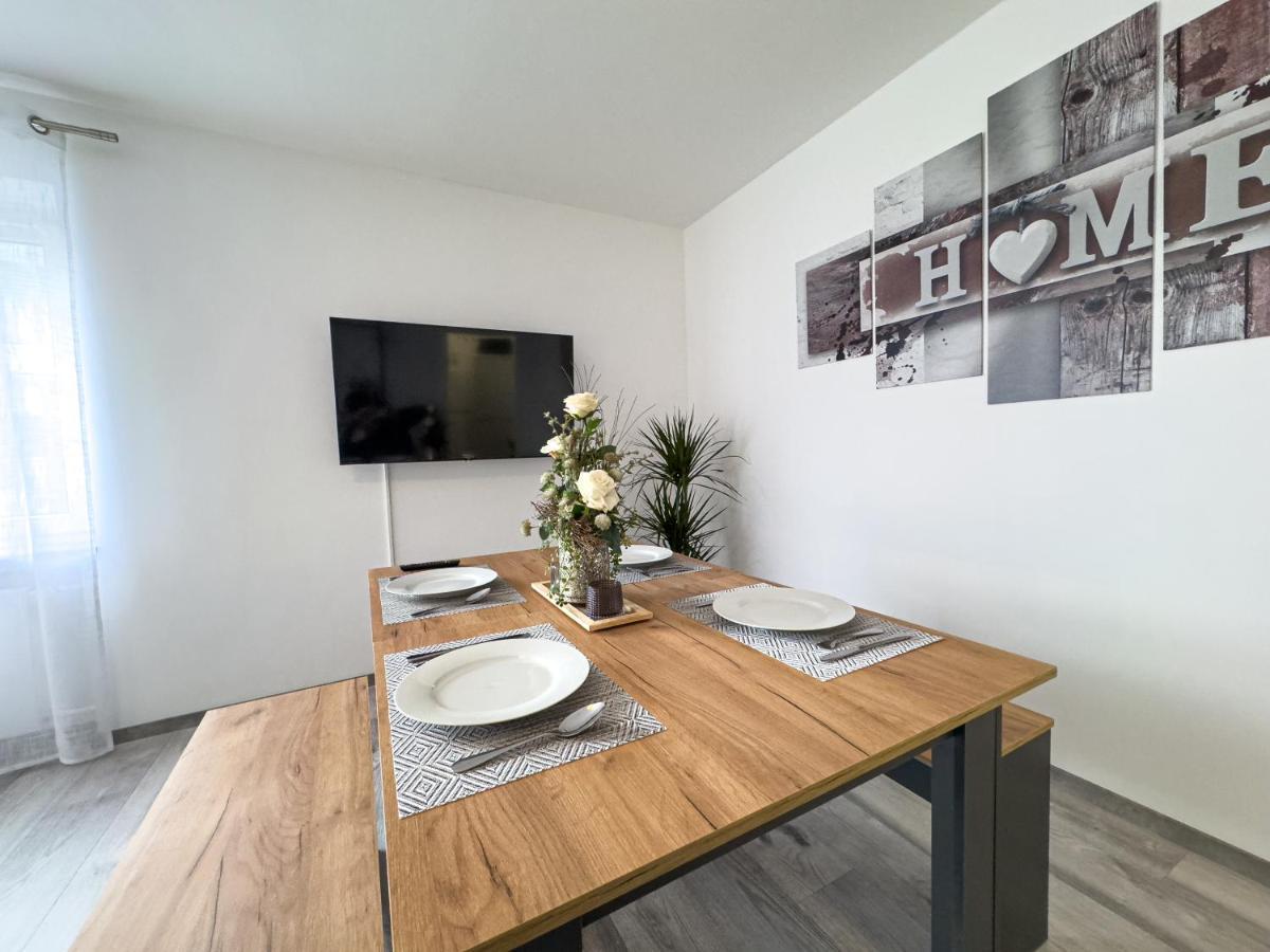 Immostay #6 - Ferienhaus 4 Zimmer Fuer 8 Personen, Wifi & Zentrum Brémai repülőtér Kültér fotó
