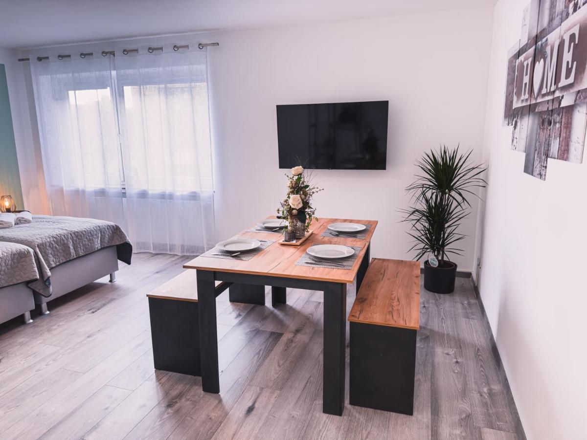 Immostay #6 - Ferienhaus 4 Zimmer Fuer 8 Personen, Wifi & Zentrum Brémai repülőtér Kültér fotó