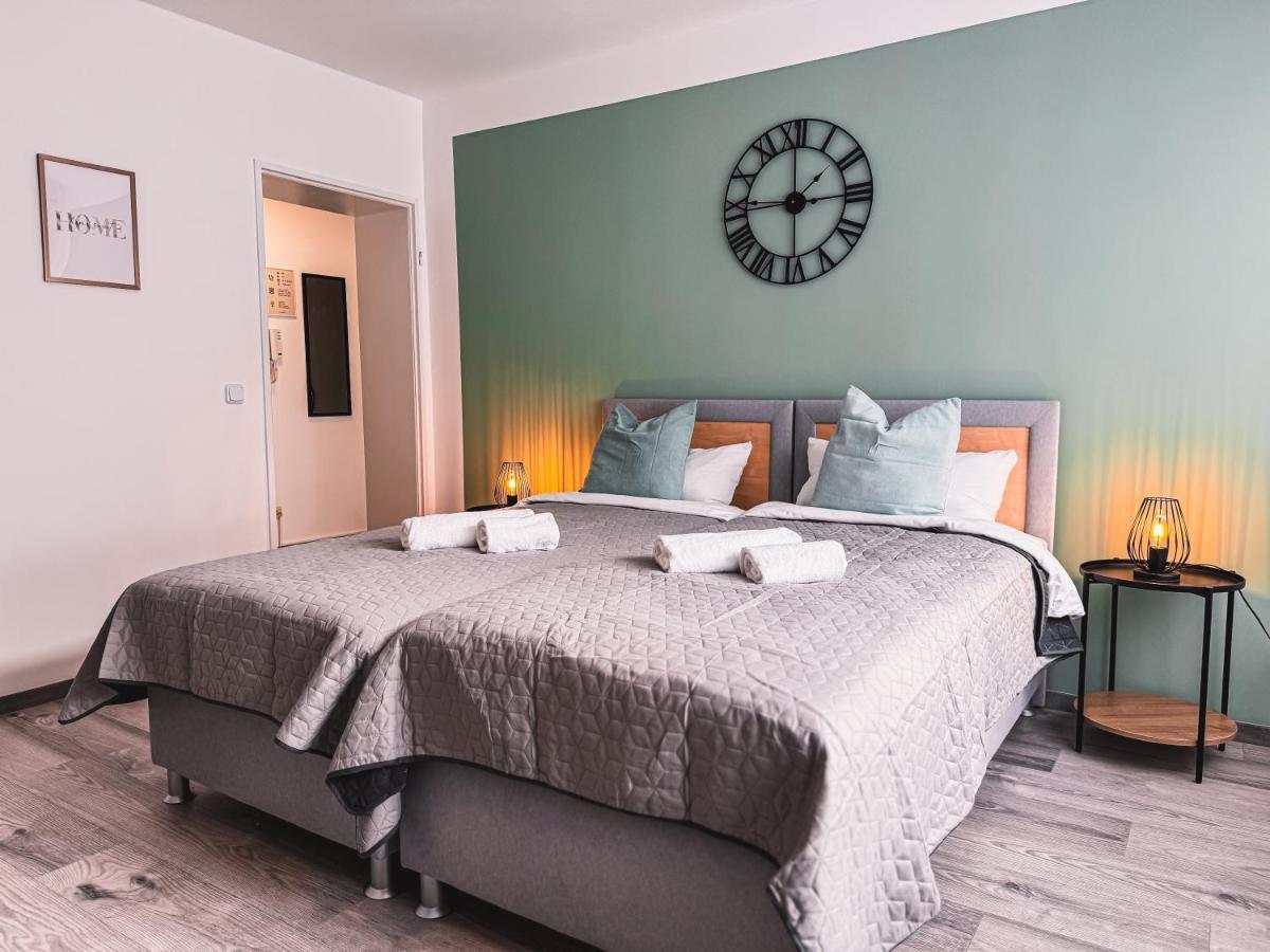 Immostay #6 - Ferienhaus 4 Zimmer Fuer 8 Personen, Wifi & Zentrum Brémai repülőtér Kültér fotó