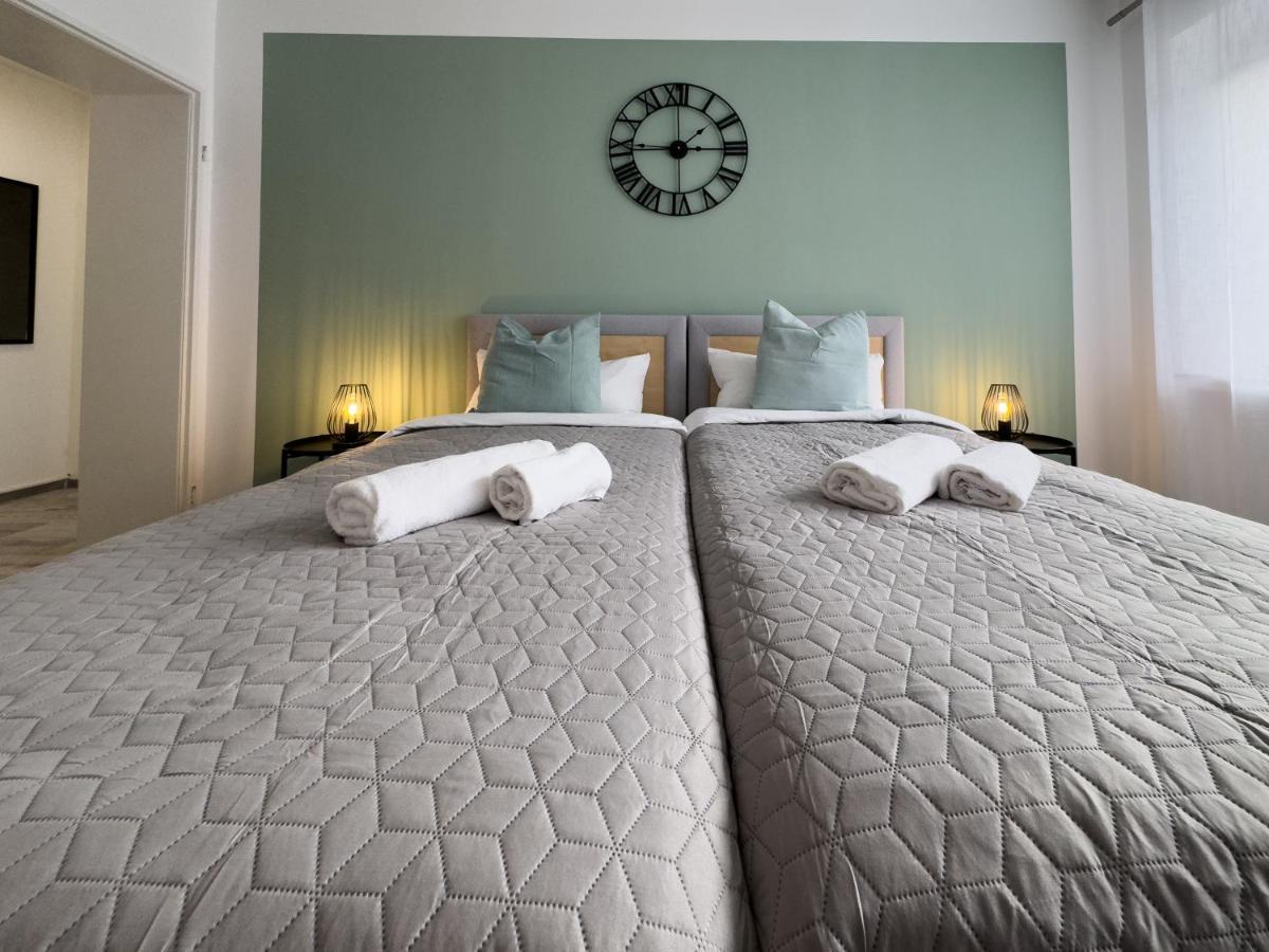 Immostay #6 - Ferienhaus 4 Zimmer Fuer 8 Personen, Wifi & Zentrum Brémai repülőtér Kültér fotó