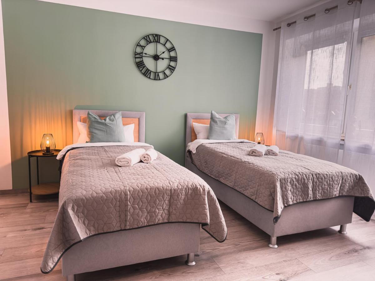 Immostay #6 - Ferienhaus 4 Zimmer Fuer 8 Personen, Wifi & Zentrum Brémai repülőtér Kültér fotó