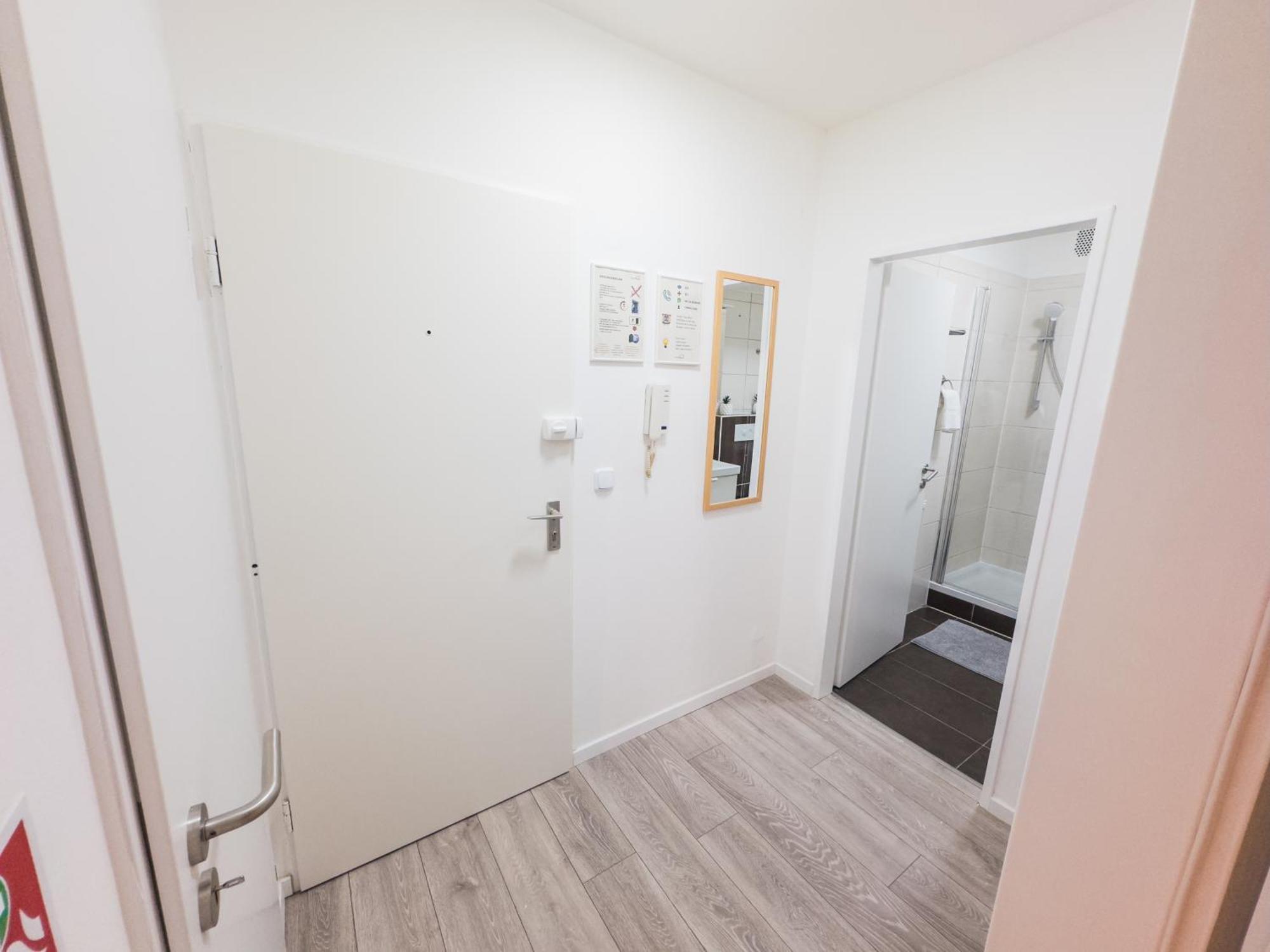 Immostay #6 - Ferienhaus 4 Zimmer Fuer 8 Personen, Wifi & Zentrum Brémai repülőtér Kültér fotó